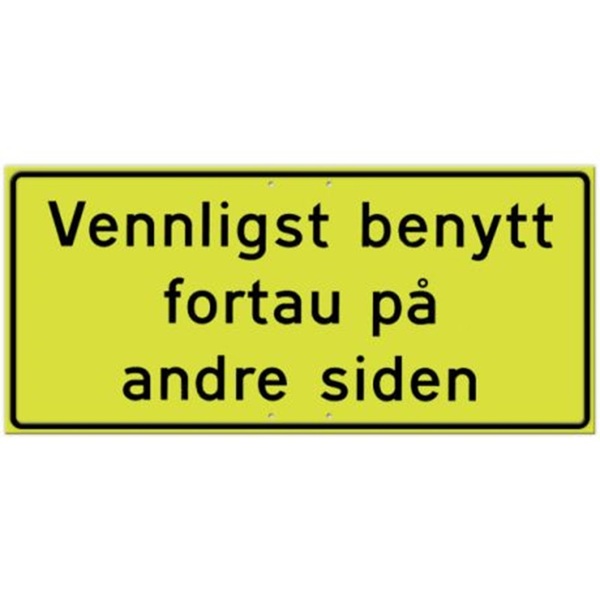 Skilt - benytt fortau andre siden, TH-70 MS FGG Kl.3